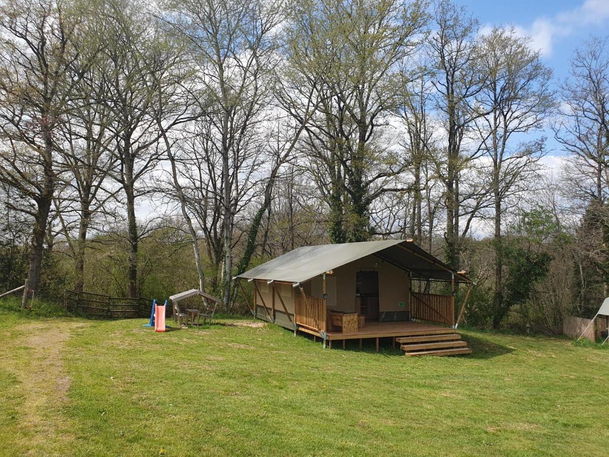Luxury Safari Tents At Moulin Du Pommier Glamping & Camping Saulgond Экстерьер фото