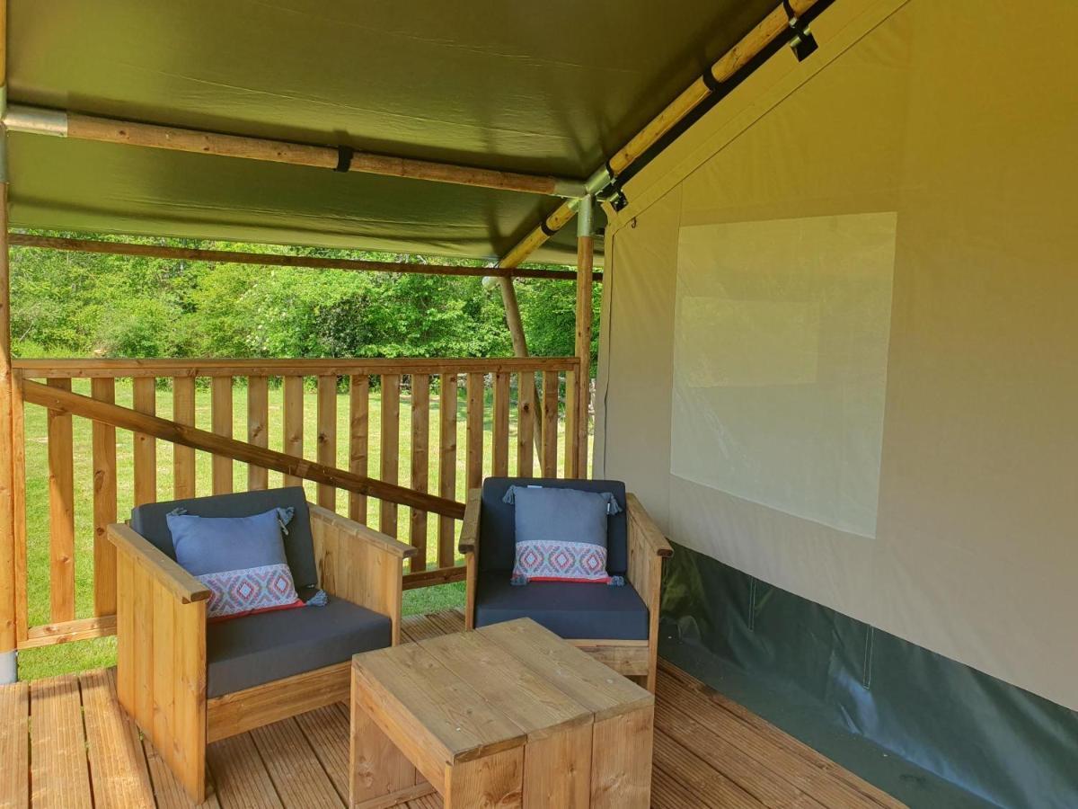 Luxury Safari Tents At Moulin Du Pommier Glamping & Camping Saulgond Экстерьер фото